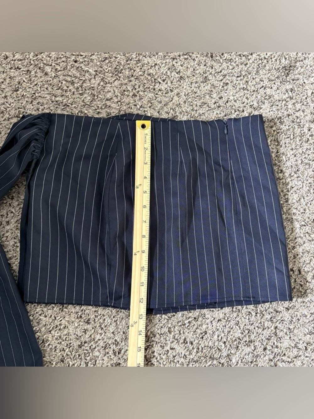 LIONESS HILLS MINI SKIRT NAVY PINSTRIPE size small - Picture 6 of 8